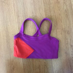 Lulu lemon sports bra